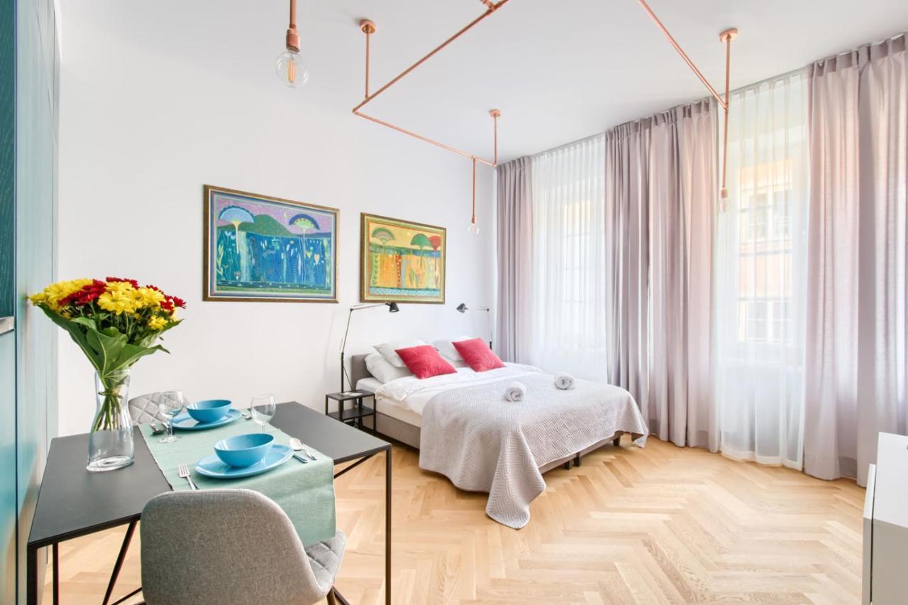 P&O Serviced Apartments Old Town Square Studio Варшава Екстериор снимка