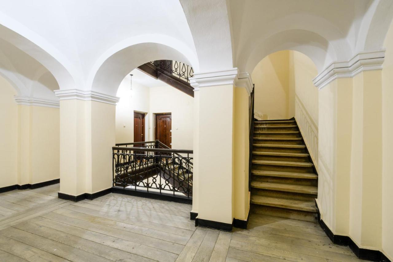P&O Serviced Apartments Old Town Square Studio Варшава Екстериор снимка